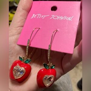 BETSEY JOHNSON Back to School Red Apple Bejeweled Earrings RARE RETIRED NEW NWT